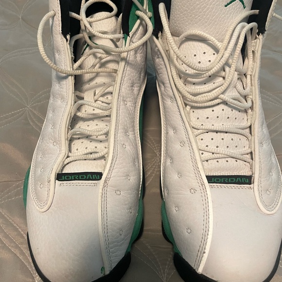 Jordan Men's AIR Retro 13 Basketball Shoes - Picture 5 of 5